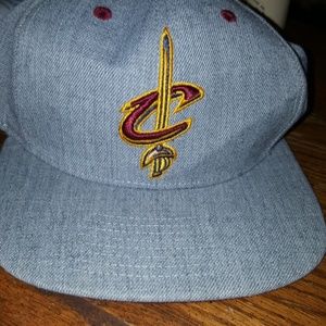 Cavs snapback hat
